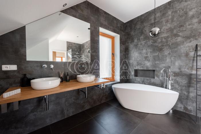 Prodej rodinného domu, Statenice, Nad Vinicí, 219 m2