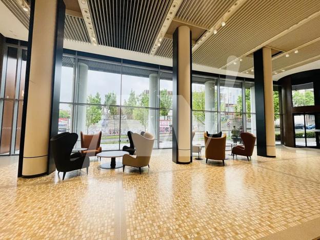 Pronájem kanceláře, Praha - Nusle, Lomnického, 537 m2