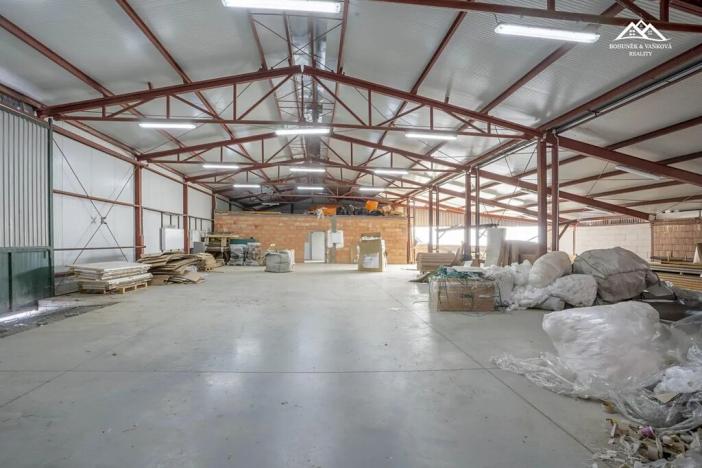 Prodej výrobních prostor, Chotěboř, 1694 m2
