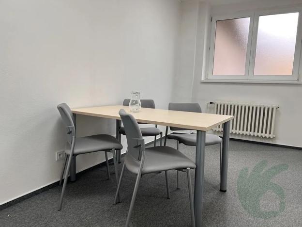 Pronájem kanceláře, Mělník, Pražská, 33 m2