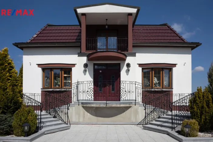 Prodej rodinného domu, Jenišov - Pod Rohem, K Rohu, 435 m2