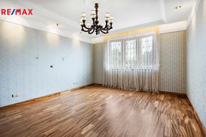 Prodej rodinného domu, Jenišov - Pod Rohem, K Rohu, 435 m2