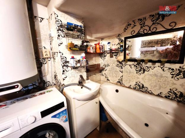 Prodej rodinného domu, Jimlín - Zeměchy, 208 m2