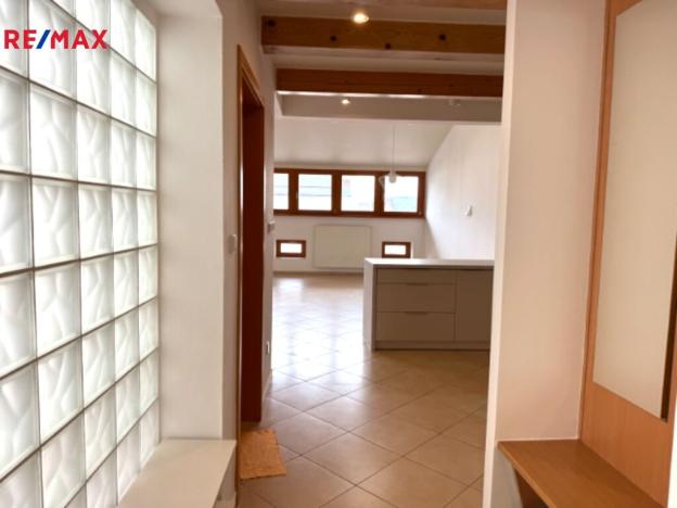 Pronájem bytu 4+1, Lanškroun - Lanškroun-Vnitřní Město, nám. J. M. Marků, 110 m2