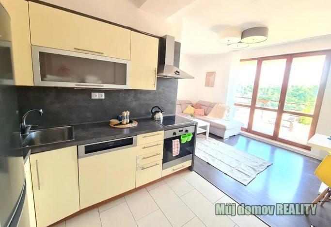 Pronájem bytu 2+kk, Praha - Smíchov, Mošnova, 51 m2