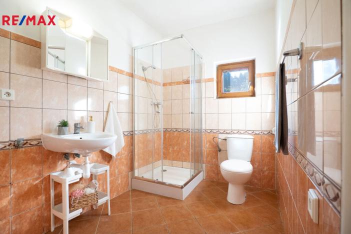 Prodej rodinného domu, Kundratice, 770 m2