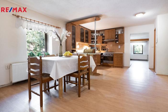 Prodej rodinného domu, Kundratice, 770 m2