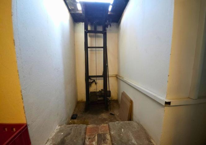 Prodej rodinného domu, Uherské Hradiště, Moravní náměstí, 262 m2