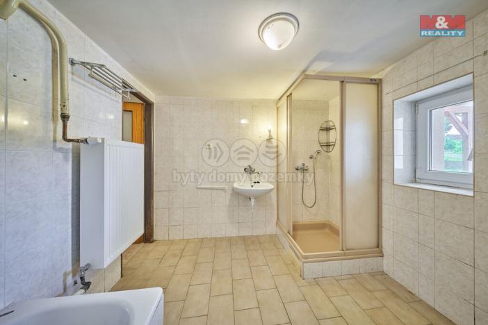 Prodej rodinného domu, Radvanice, 185 m2