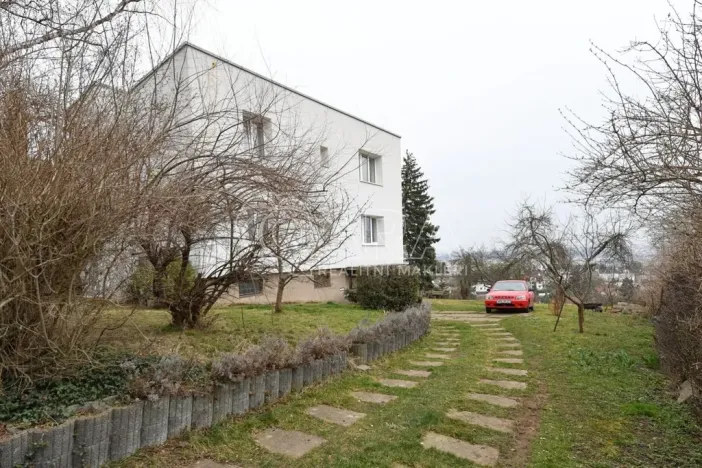 Pronájem bytu 3+1, Praha - Troja, Na Šutce, 100 m2