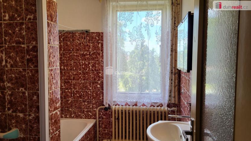 Prodej komerční nemovitosti, Obora, 1543 m2