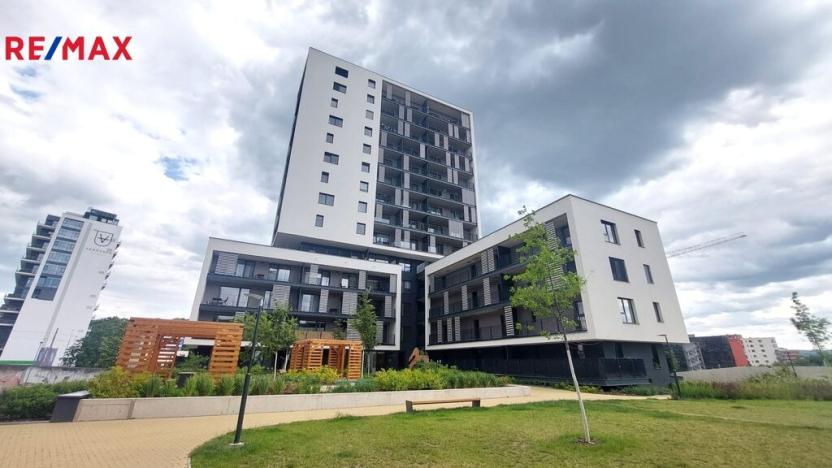 Pronájem bytu 2+kk, Praha - Modřany, Mezi vodami, 56 m2