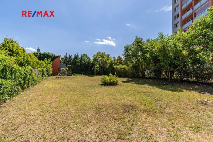 Prodej pozemku pro bydlení, Praha - Letňany, 262 m2