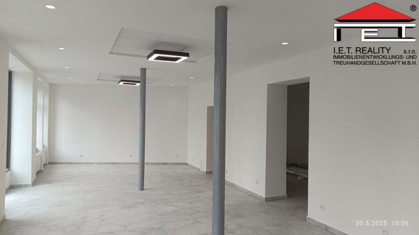 Pronájem obchodního prostoru, Opava, Olomoucká, 94 m2