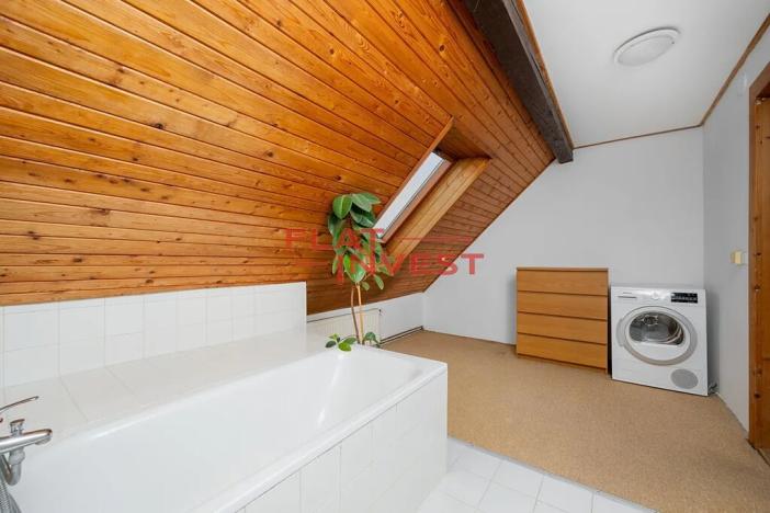 Prodej rodinného domu, Liberec, Novinská, 266 m2