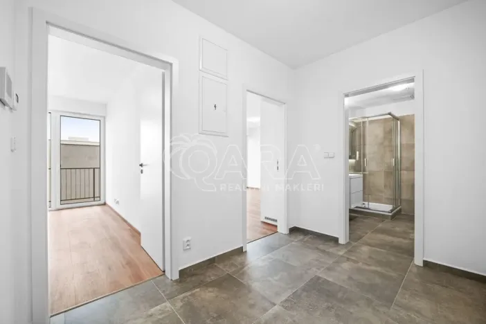 Pronájem bytu 2+kk, Plzeň - Újezd, Safírová, 54 m2