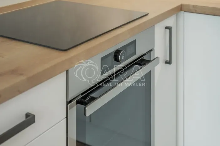 Pronájem bytu 2+kk, Plzeň - Újezd, Safírová, 54 m2
