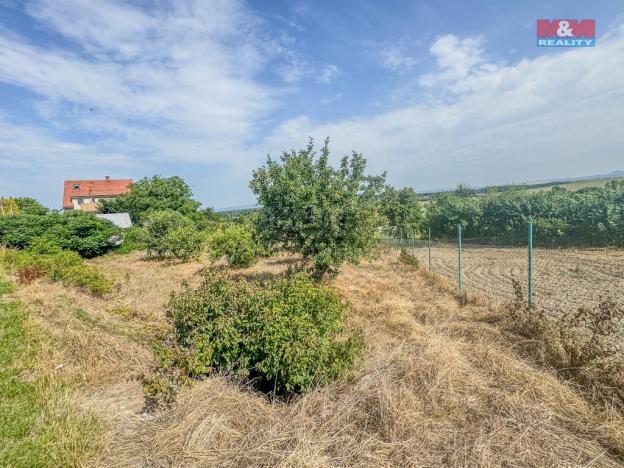 Prodej pozemku pro bydlení, Bechlín, 1185 m2