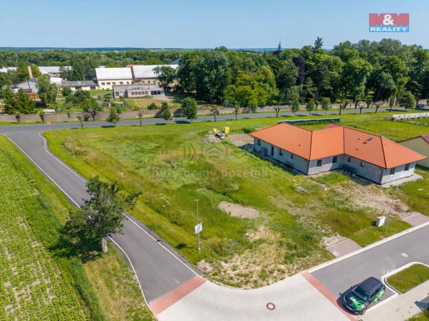 Prodej pozemku pro bydlení, Křinec, 1489 m2