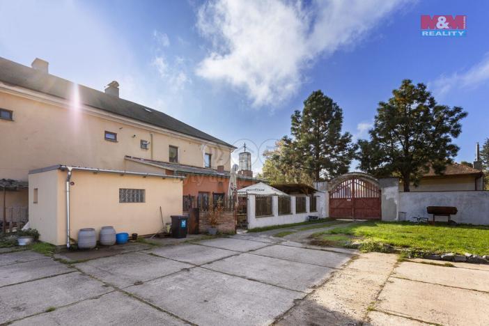 Prodej restaurace, Opatovice nad Labem, Pardubická, 620 m2