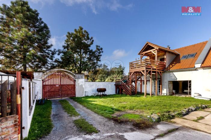 Prodej restaurace, Opatovice nad Labem, Pardubická, 620 m2