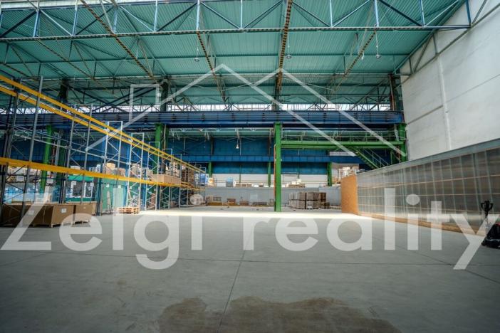 Pronájem skladu, Brno, 784 m2