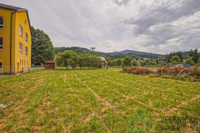 Prodej komerčního pozemku, Lipová-lázně, 1608 m2