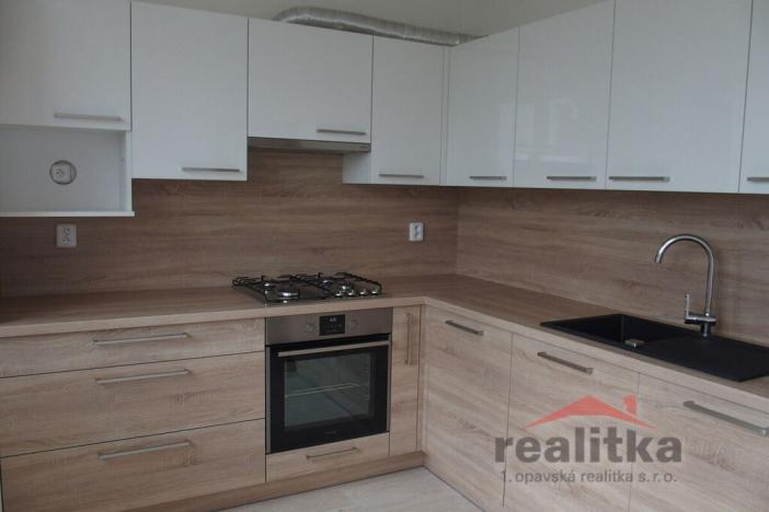 Pronájem bytu 1+1, Opava - Kateřinky, Holasická, 35 m2