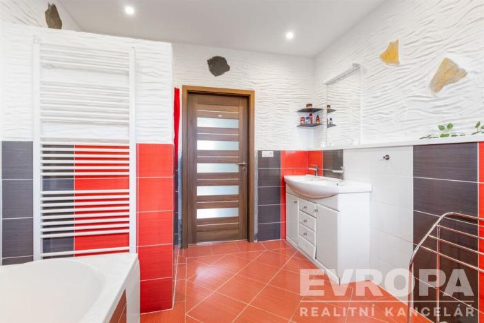 Prodej rodinného domu, Dolní Krupá, 121 m2