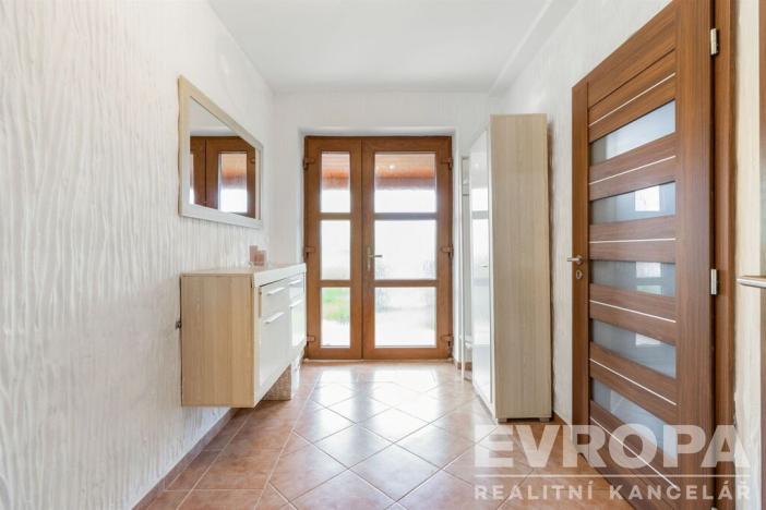 Prodej rodinného domu, Dolní Krupá, 121 m2