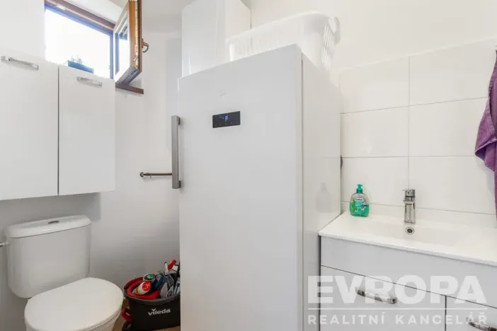 Prodej rodinného domu, Dolní Krupá, 121 m2