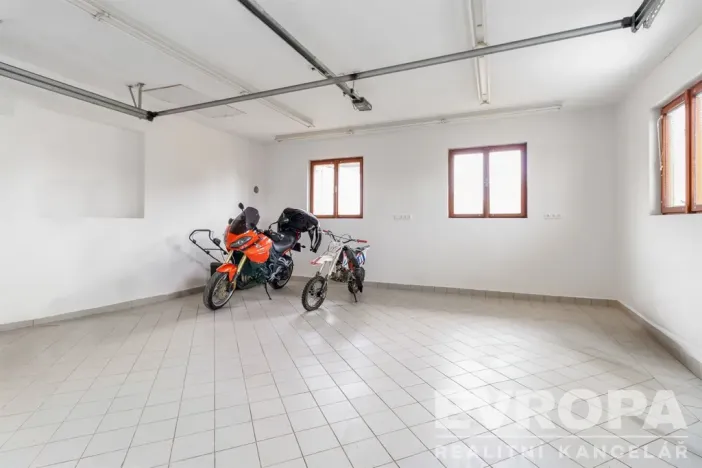 Prodej rodinného domu, Dolní Krupá, 121 m2