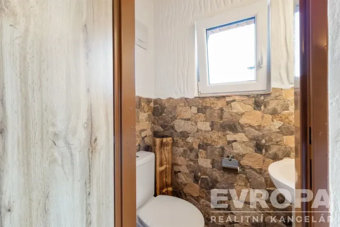 Prodej rodinného domu, Dolní Krupá, 121 m2