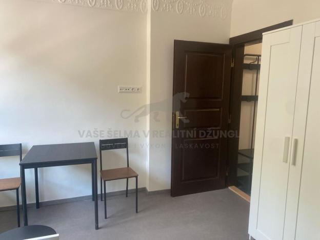 Pronájem bytu 1+kk, Jáchymov, třída Dukelských hrdinů, 21 m2