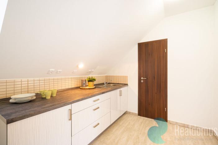 Prodej apartmánu, Horní Stropnice - Chlupatá Ves, 231 m2