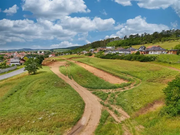 Prodej pozemku pro bydlení, Žebrák, 811 m2