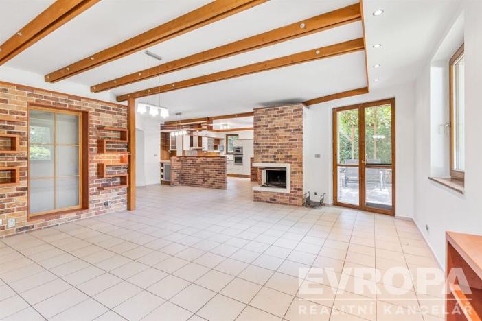 Prodej rodinného domu, Sulice - Hlubočinka, U Lesa, 272 m2