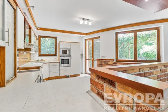 Prodej rodinného domu, Sulice - Hlubočinka, U Lesa, 272 m2