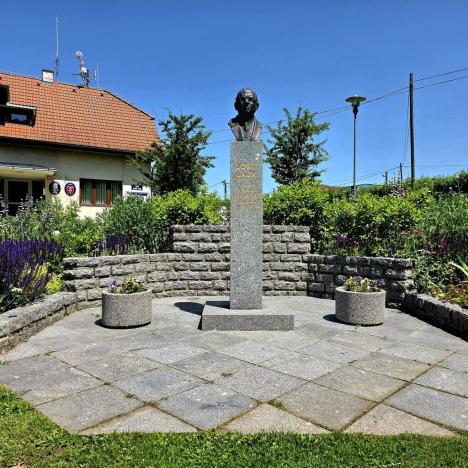 Prodej chaty, Hrusice, Josefa Lady, 48 m2