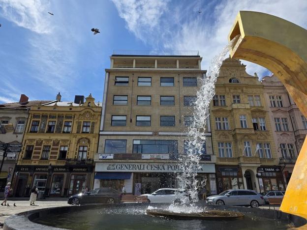 Pronájem kanceláře, Plzeň, náměstí Republiky, 39 m2