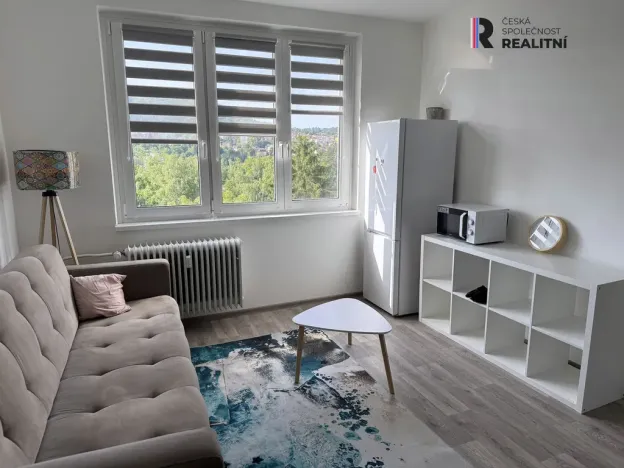 Pronájem bytu 1+1, Karlovy Vary - Bohatice, Kpt. Nálepky, 35 m2