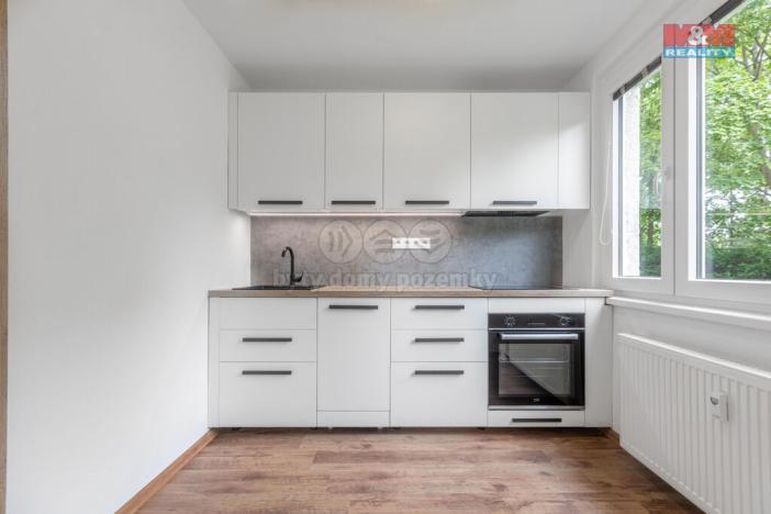 Prodej bytu 2+1, Strakonice - Strakonice I, Sídliště 1. máje, 43 m2