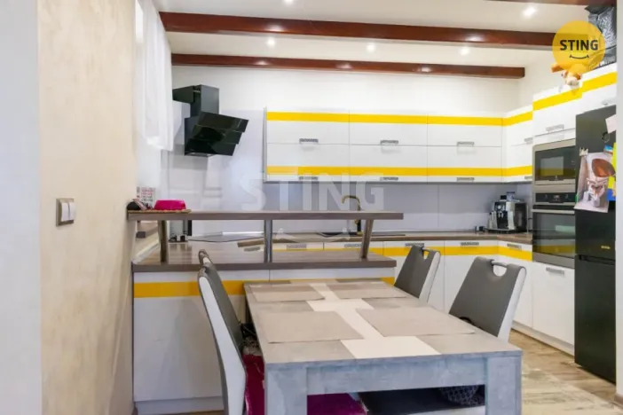 Prodej rodinného domu, Český Těšín - Horní Žukov, 340 m2