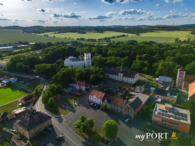 Prodej vícegeneračního domu, Chyše, Žižkovo náměstí, 322 m2