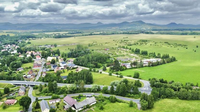 Prodej komerčního pozemku, Česká Lípa, 25000 m2