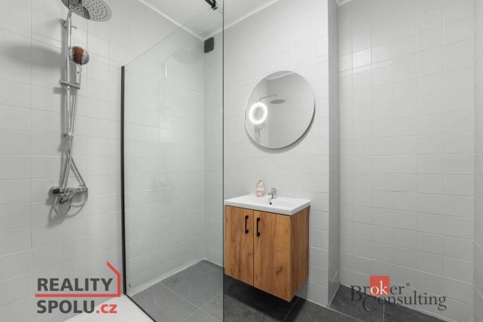 Prodej bytu 3+1, Pardubice - Zelené Předměstí, Sladkovského, 76 m2