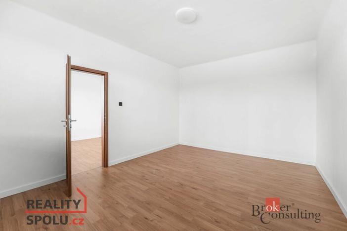 Prodej bytu 3+1, Pardubice - Zelené Předměstí, Sladkovského, 76 m2