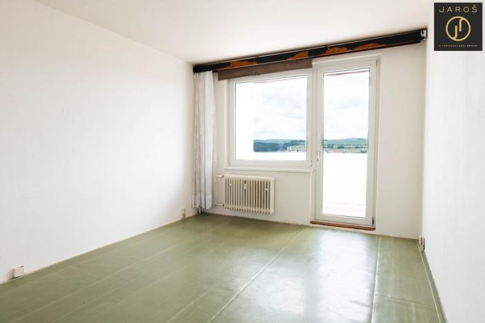 Prodej bytu 2+1, Tachov, Třešňová, 67 m2