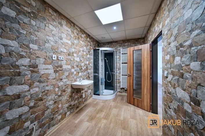 Pronájem kanceláře, Vrchlabí, Na bělidle, 159 m2