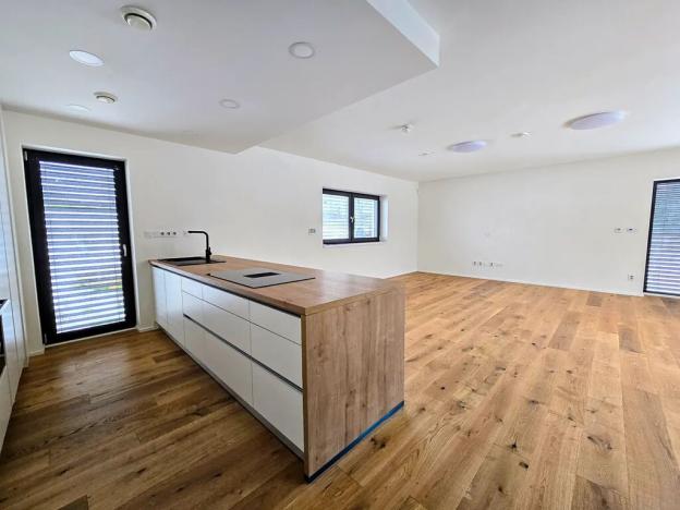 Pronájem rodinného domu, Dobřejovice, V Hůrce, 198 m2